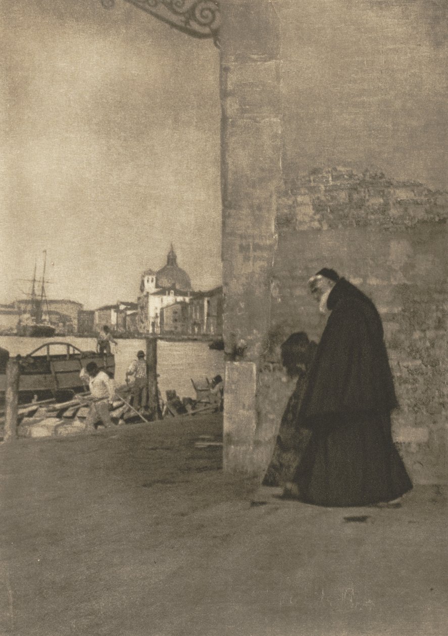 Kameraarbeid: En fransiskaner, Venezia av J. Craig Annan