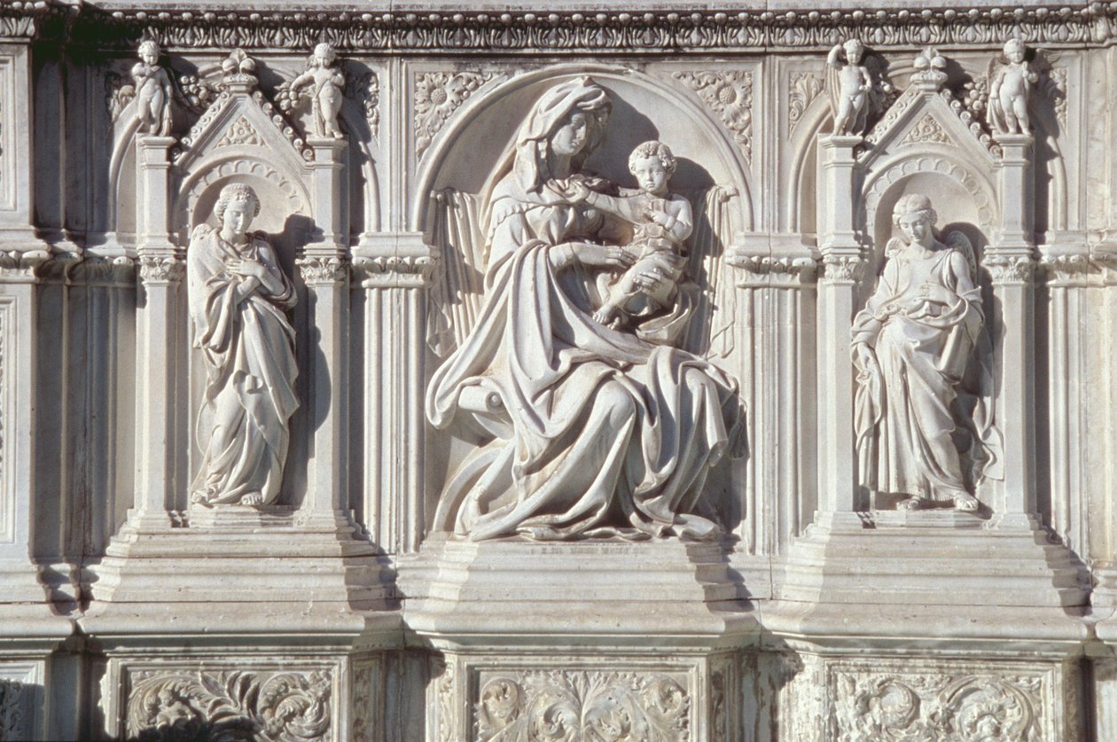 Fonte Gaia (marmor) (detalj) av Jacopo della Quercia