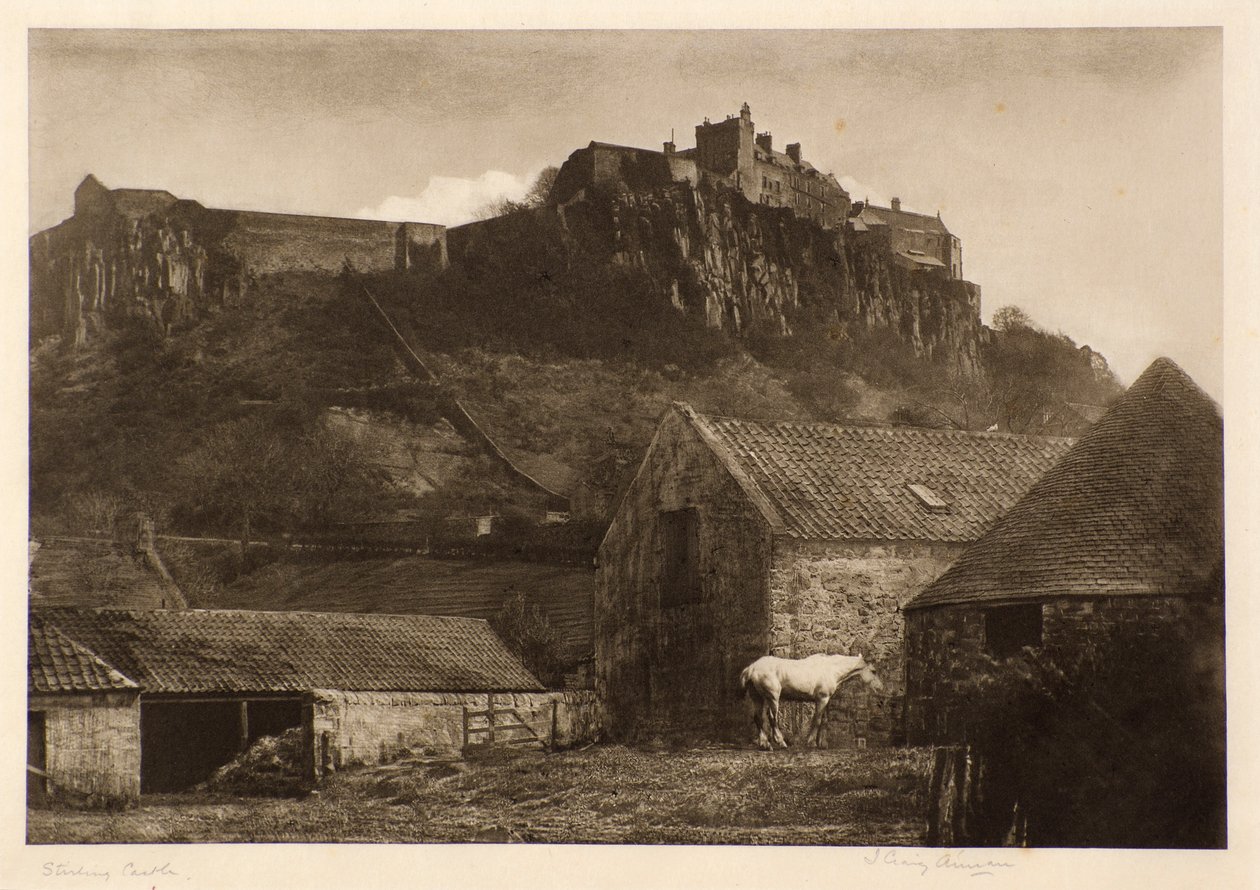 Stirling Castle   1401694   no       norwegian Successfully Translated  Original: The Falconer Translat: The Falconer 1407246 no norwegian Successfully Translated Original: The Baptism of Christ at lower left, within a landscape, 1626-80., 1626-80. Transla av James Craig Annan