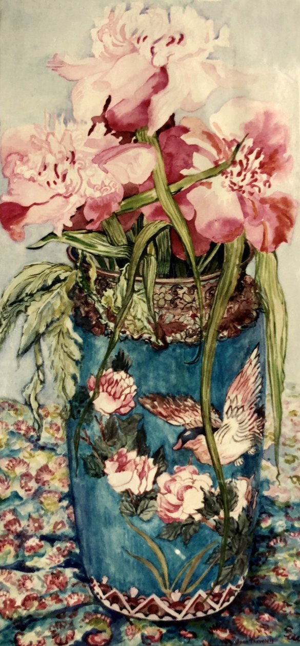 Peoner i en Cloisonne-vase, av Joan Thewsey