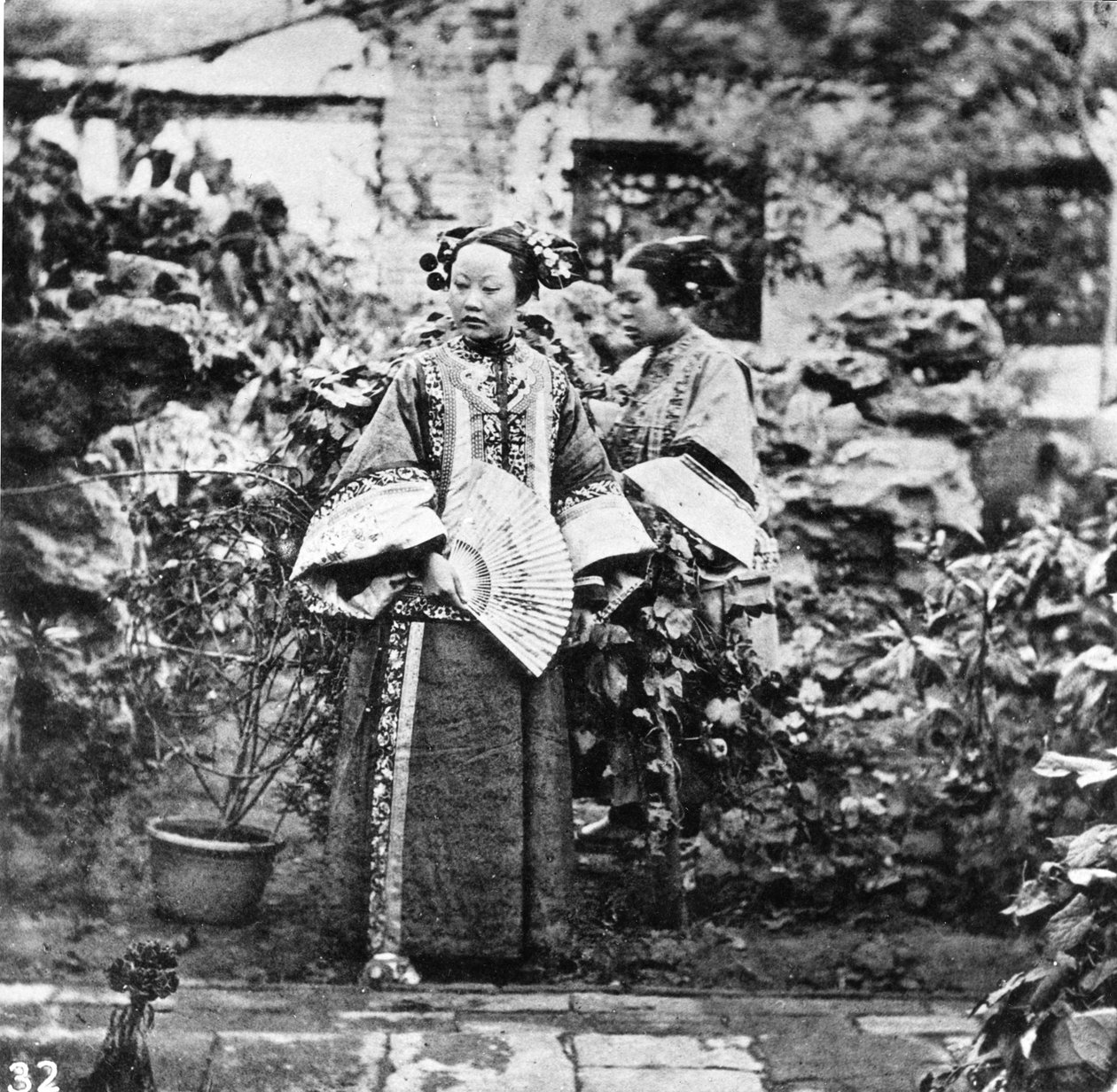 Manchu-damer, ca. 1867-72 av John Thomson