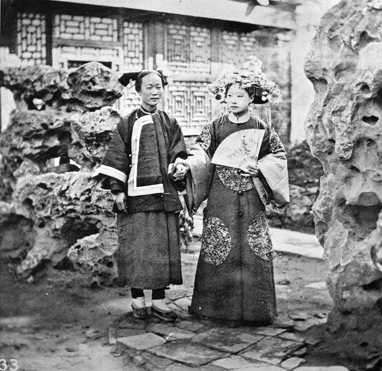 Manchu-damer, ca. 1867-72 av John Thomson