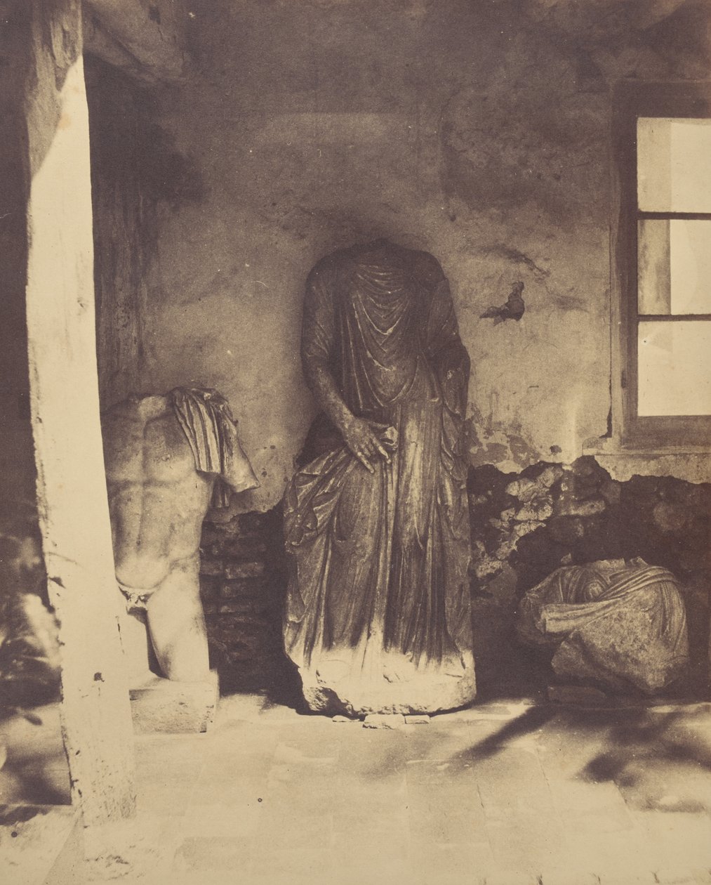 Uten tittel [romerske skulpturer, Cherchell Museum] av John Beasley Greene