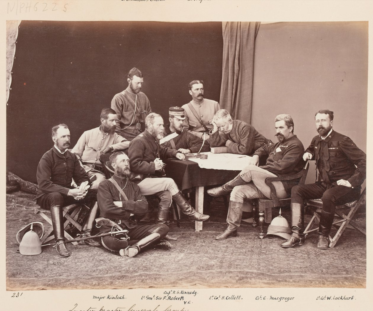 General Quartermaster-General Group, februar 1880 av John Burke