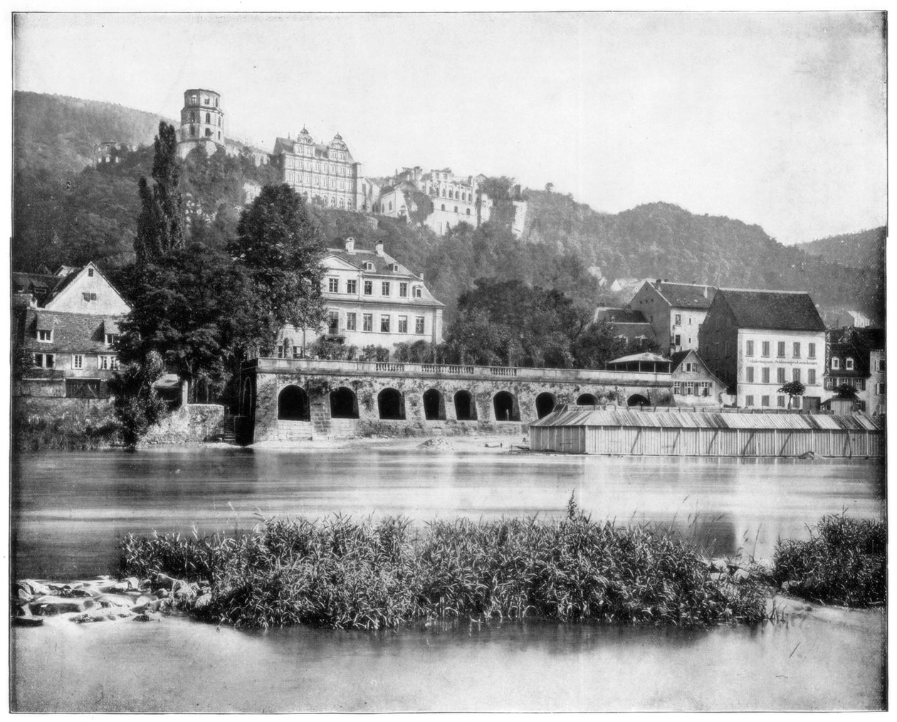 Heidelberg slott, Tyskland, sent på 1800-tallet. av John L. Stoddard