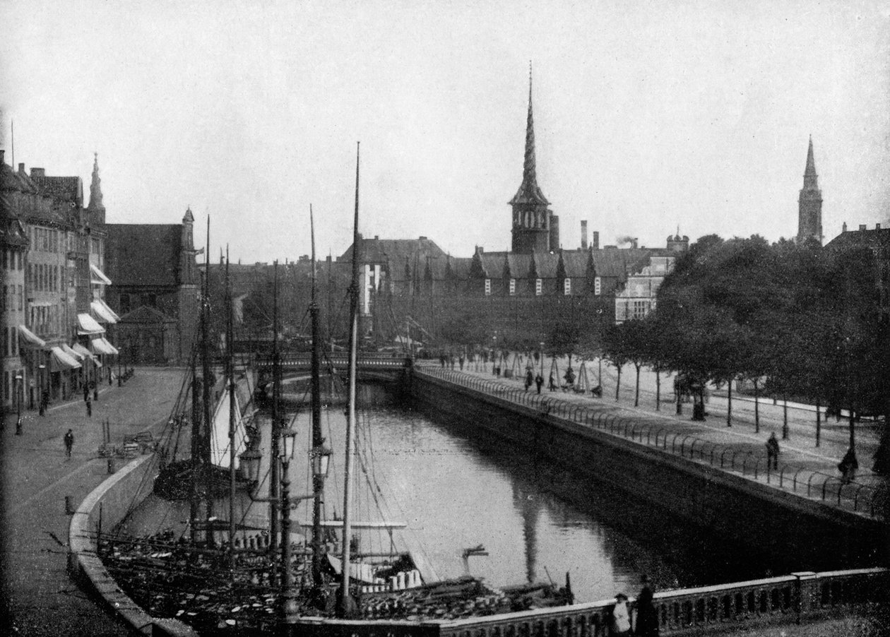 Gatebilde i København, Danmark, 1893. av John L. Stoddard