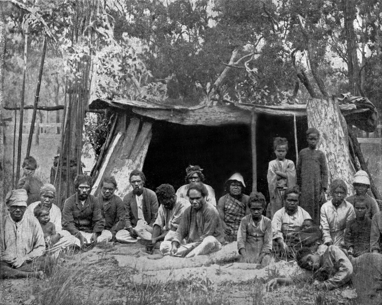 Lokalbefolkningen i Queensland (Australia) (s/hvitt-bilde) av John Lawson Stoddard