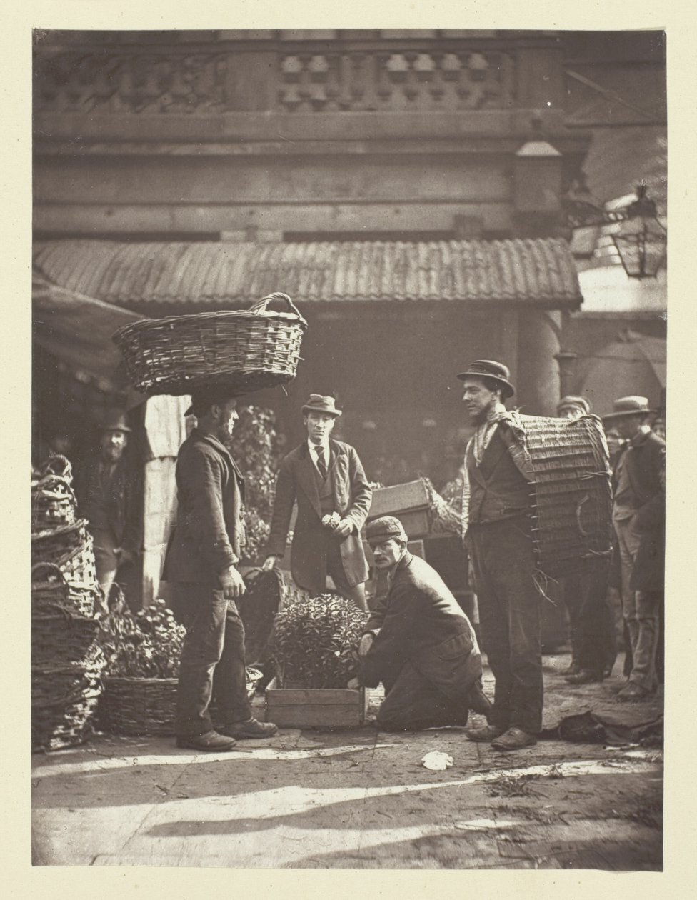 Covent Garden Labourers av John Thomson