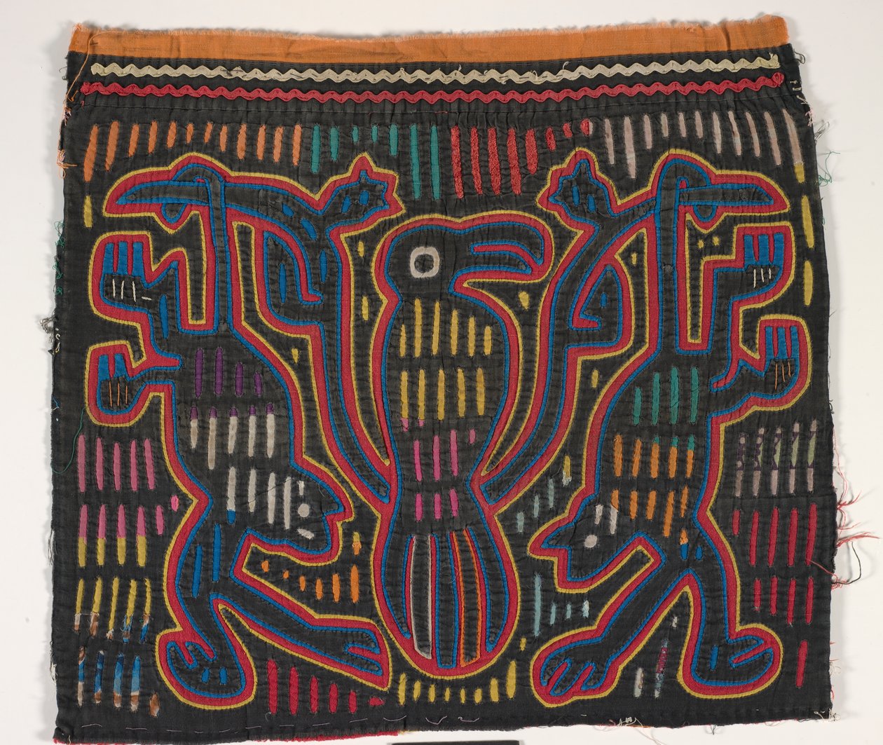 Skjortepanel (mola) (påført bomull) av Kuna Indian Culture