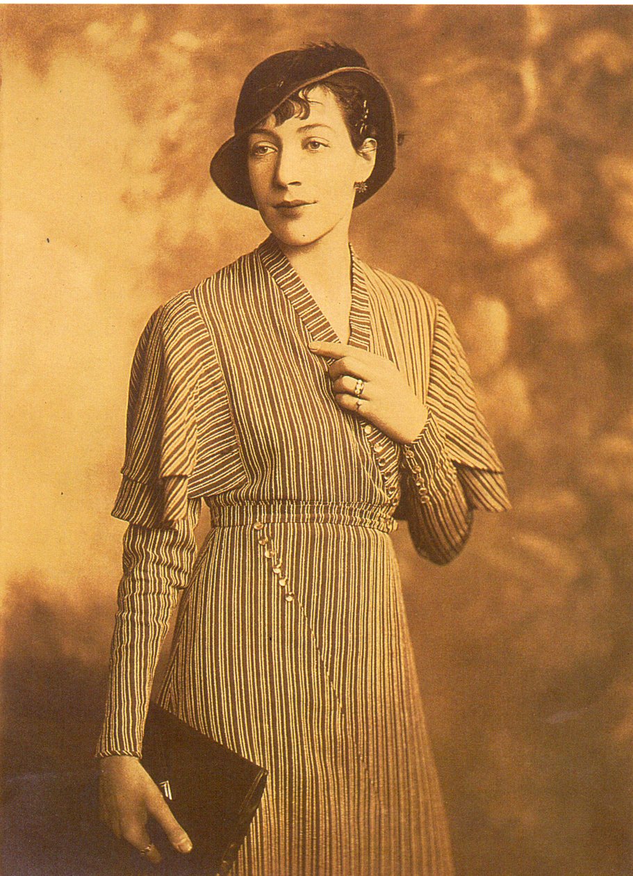 Doris Langley-Levy Moore, ca. 1933 av Lafayette Studio