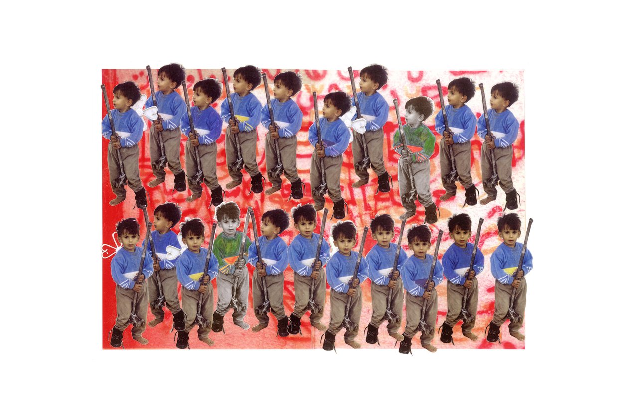 Boy Soldiers, 2005-06 (collage og acetat på papir) av Laila Shawa
