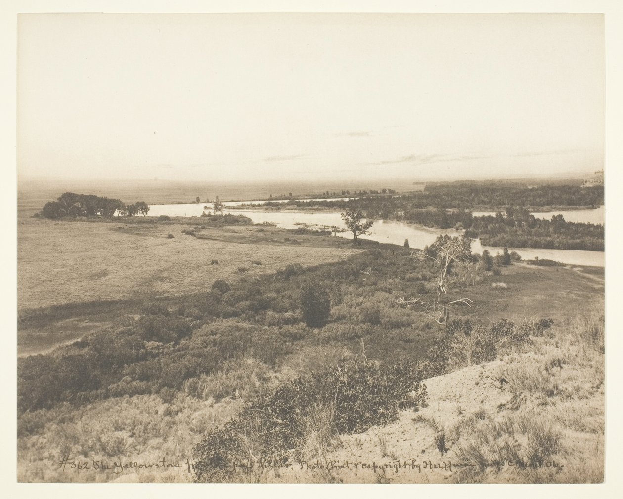  av Laton Alton Huffman