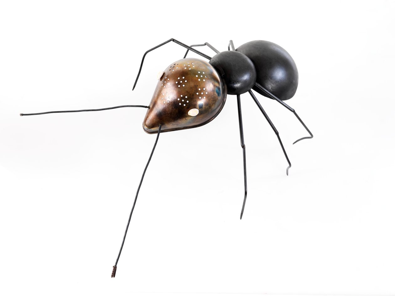 The Ant, 2006 (stål) av Lawrie Simonson