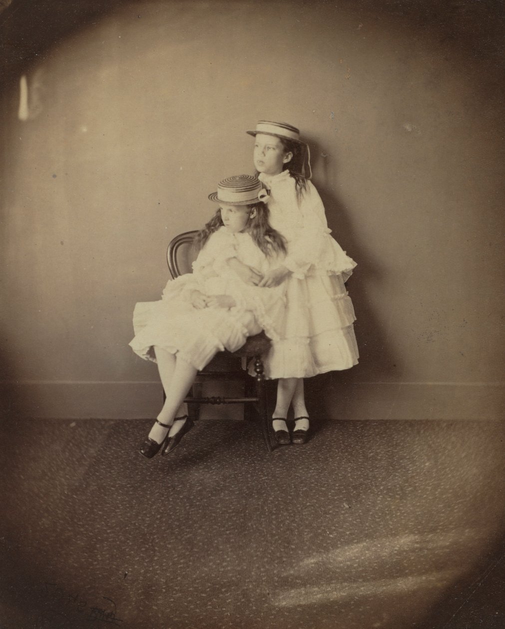 Julia og Ethel Arnold, 1872. av Lewis Carroll