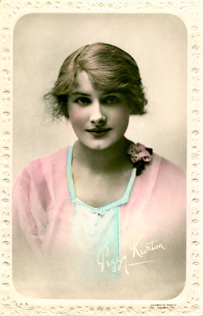 Peggy Kurton, skuespillerinne, tidlig på 1900-tallet. av Lilywhite Photo