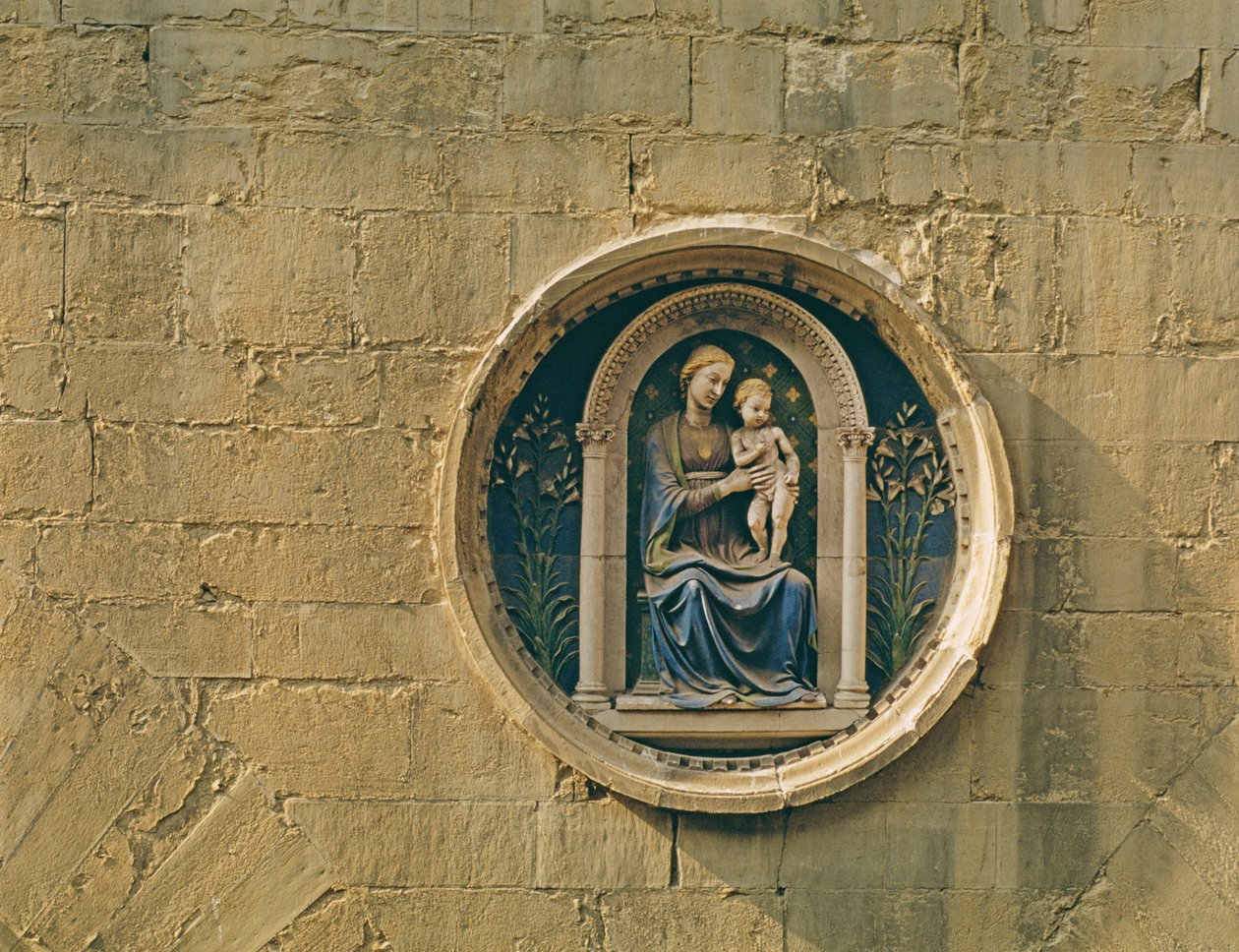 Stemma av lauget av leger og apotekere, 1464-65 (glasert terrakotta) av Luca Della Robbia