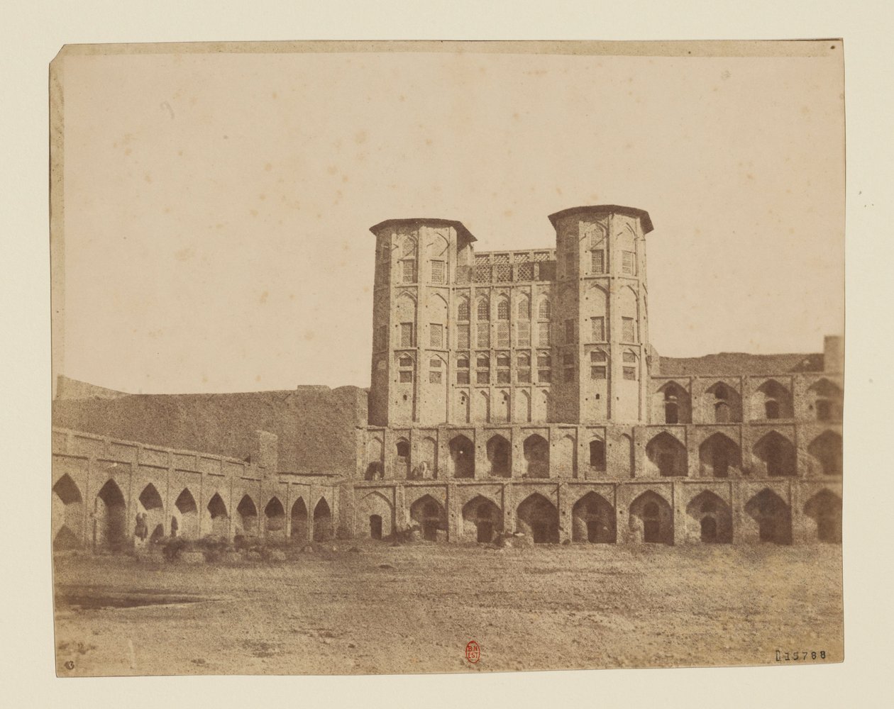 Karmanshah, palass av Luigi Pesce