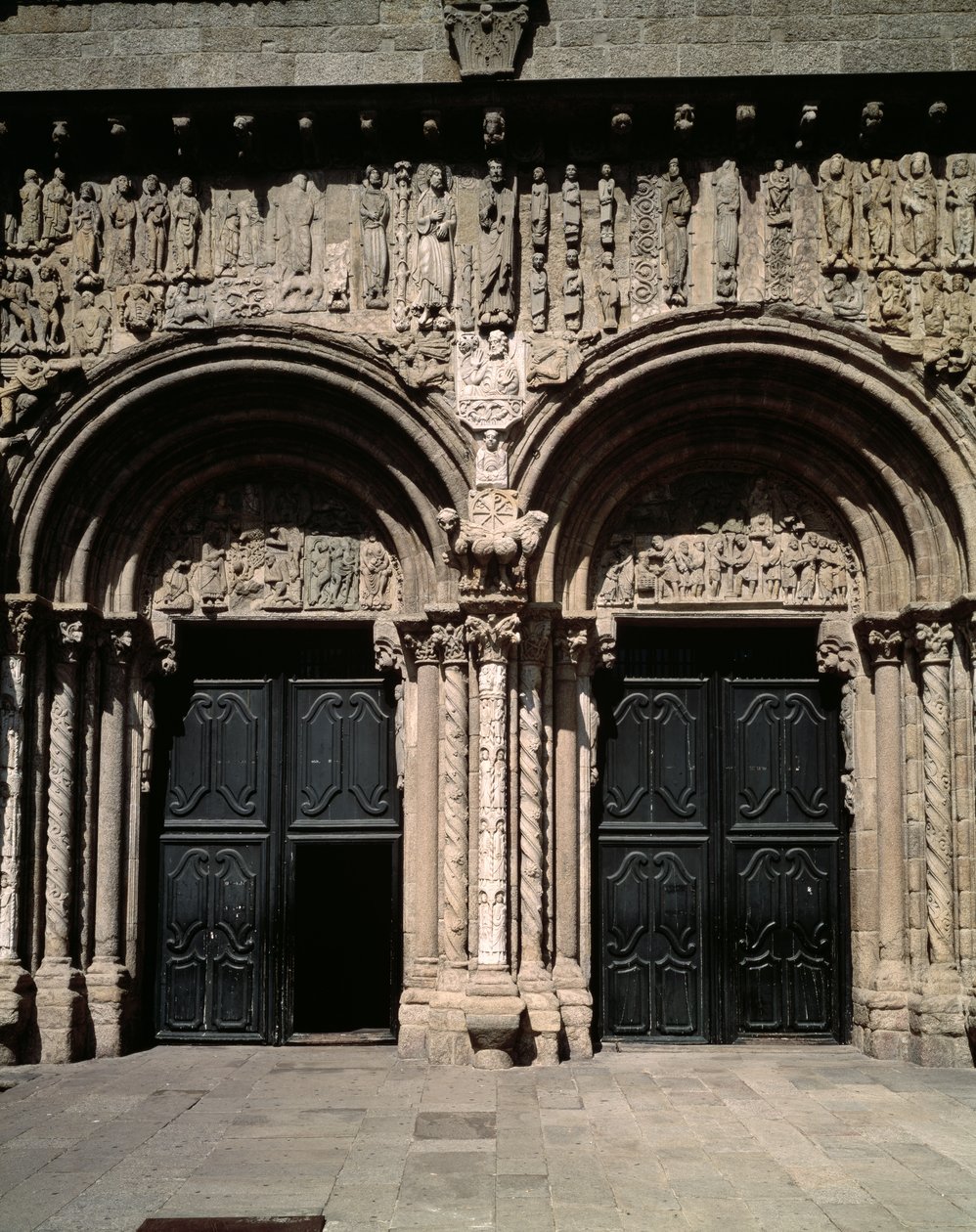 Utsikt over Portico de las Platerias av Master Mateo