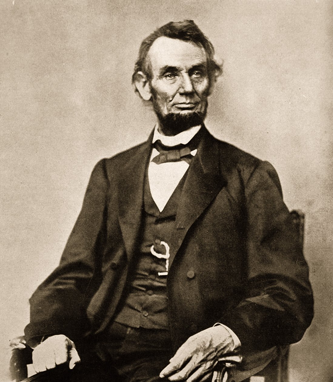 Portrett av Abraham Lincoln, 1861-65 (sepia-bilde) av Mathew B. Brady