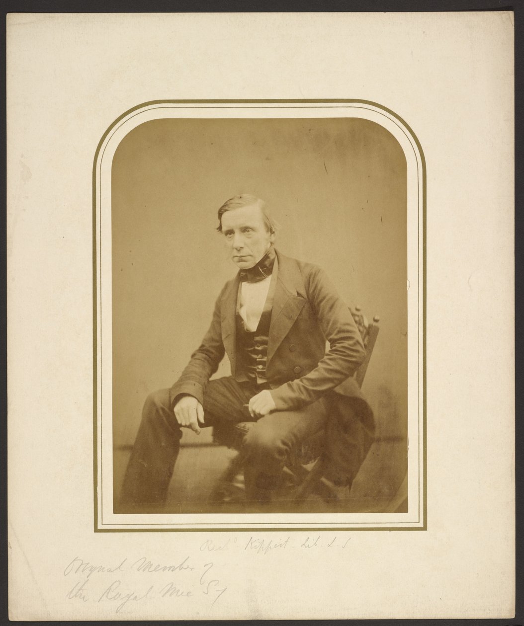  av Maull and Polyblank