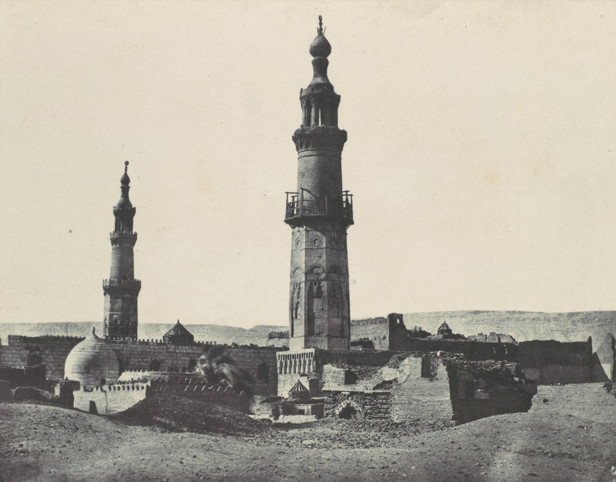 Øvre Egypt. Girgeh. Moskeen i Aly-Bey, 1850. av Maxime Du Camp