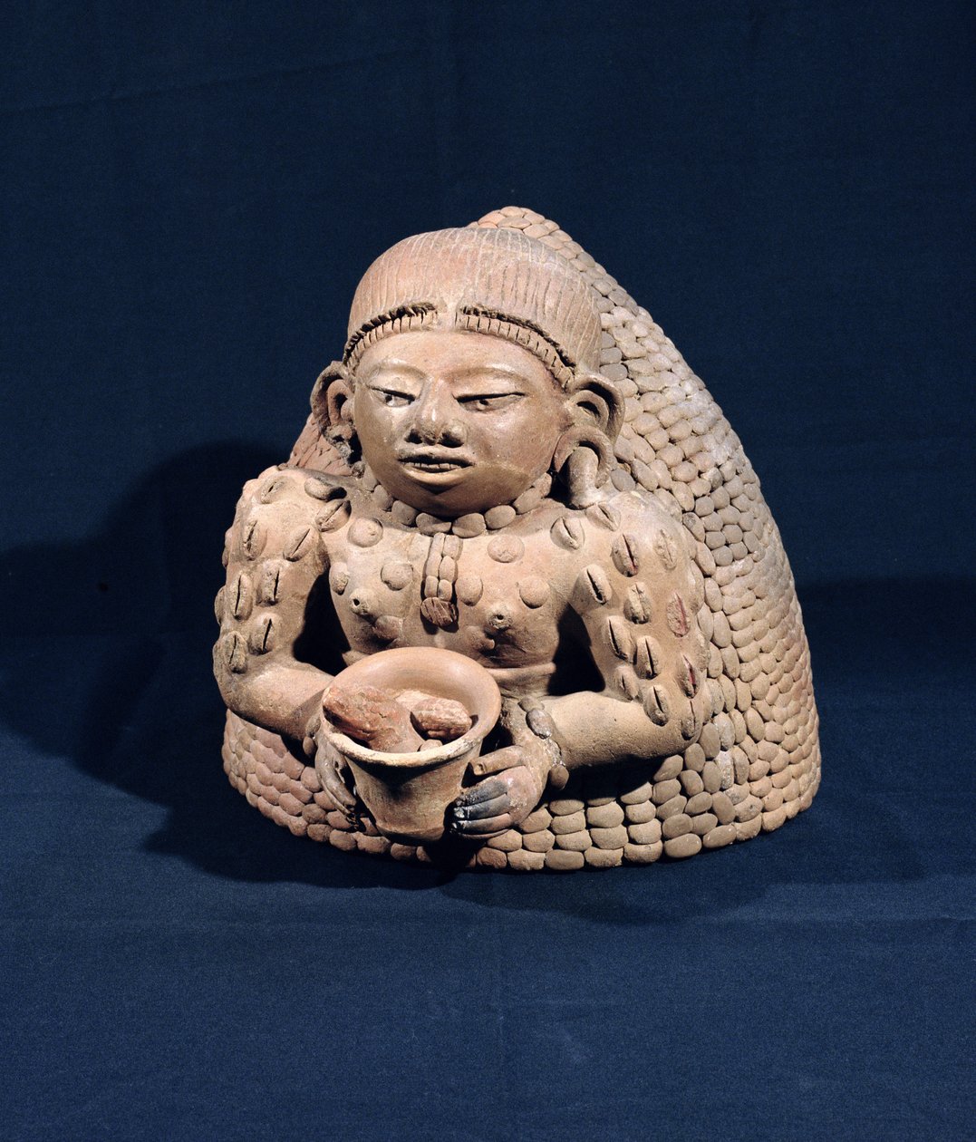 Antropomorf vase, fra Peten, Guatemala (lertøy) av Mayan