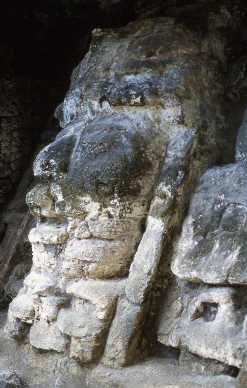 Maske på en pyramide, 200 f.Kr av Mayan