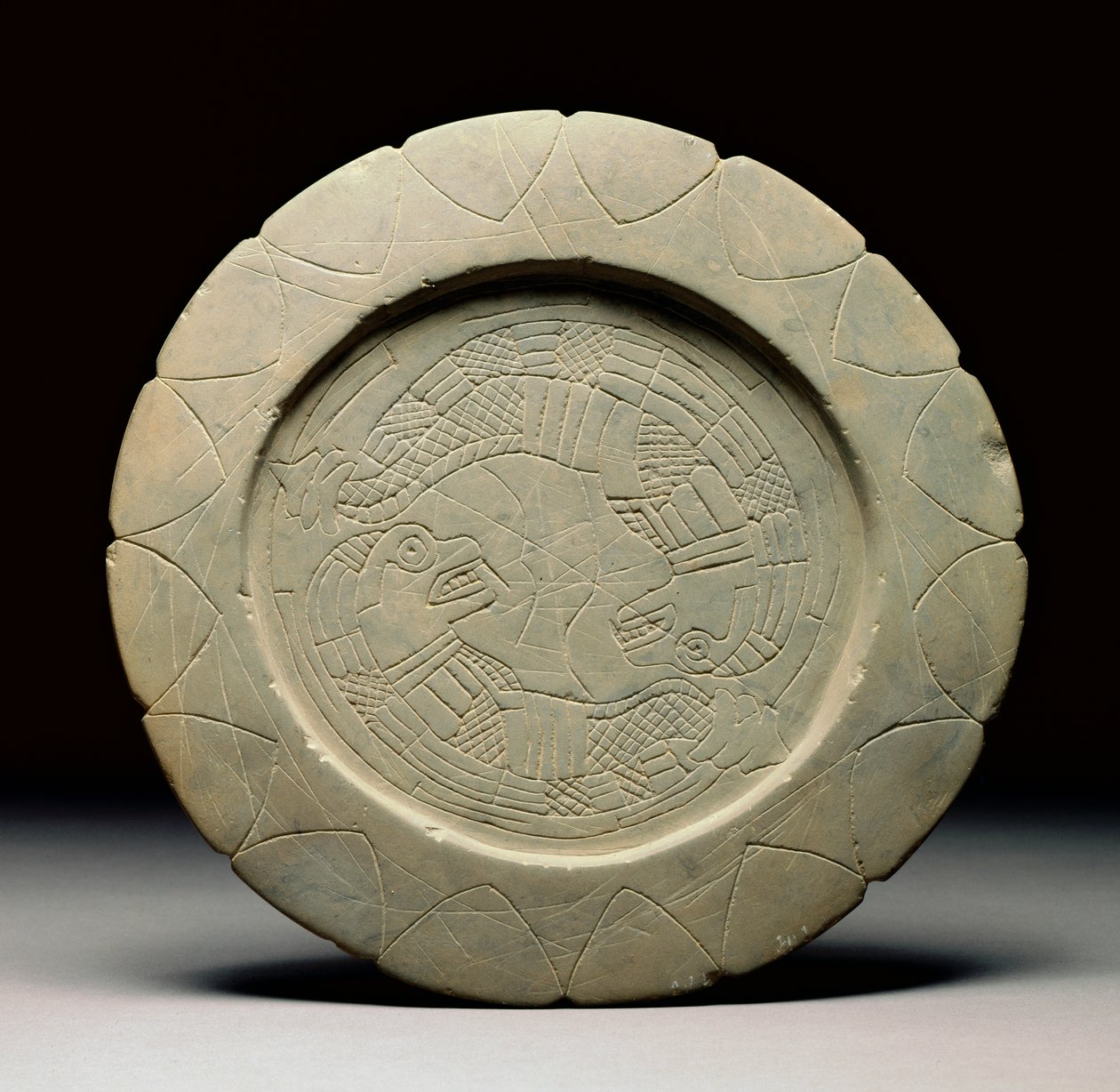 Palettstein, Moundville, 1200-1500 (se også 422911) av Mississippian culture