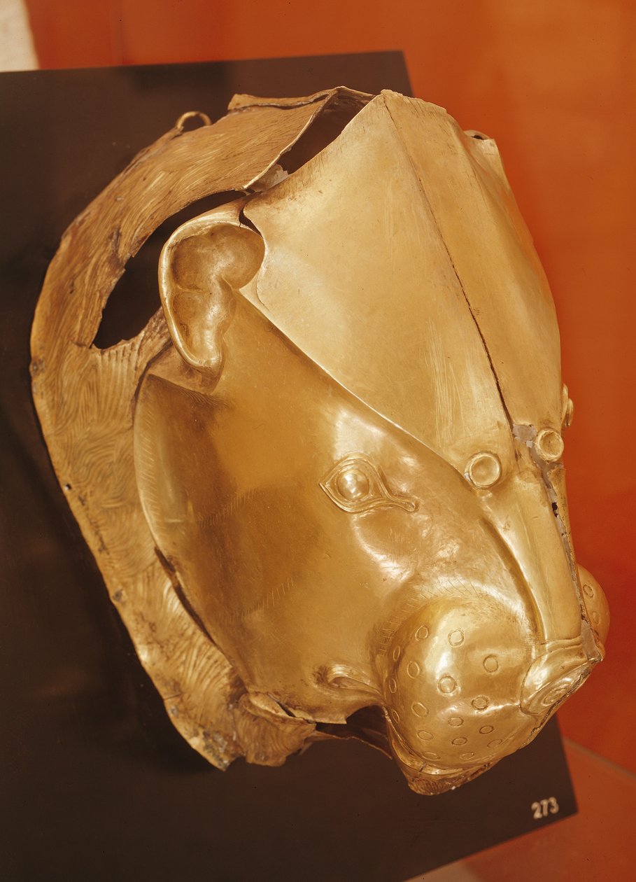 Løvehoderhyton, fra Gravsirkel A, Mykene, ca. 1500-tallet f.Kr. (gull) (se også 151130) av Mycenaean
