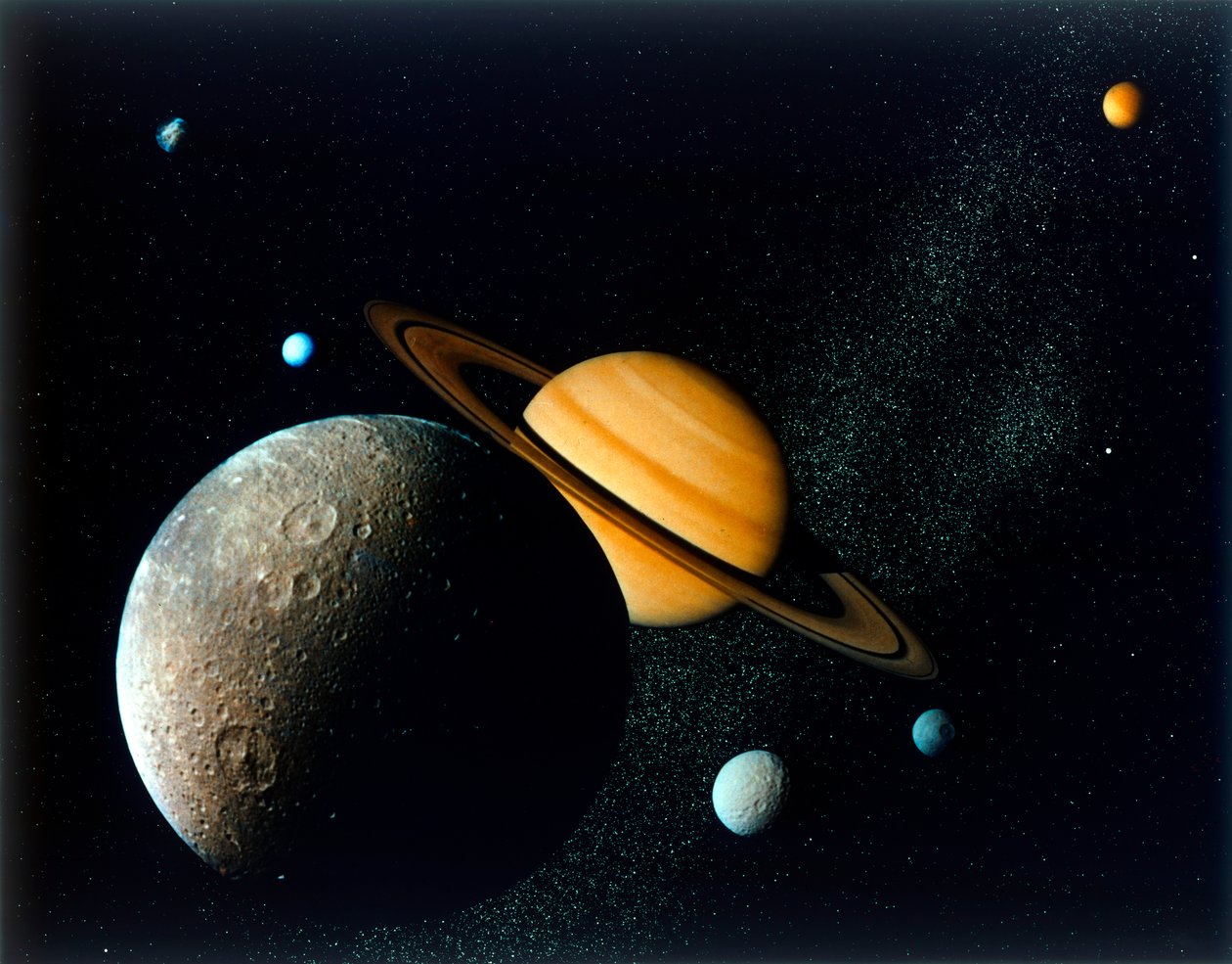 Saturnian System fra Voyager 1, c1980-tallet. av NASA Images