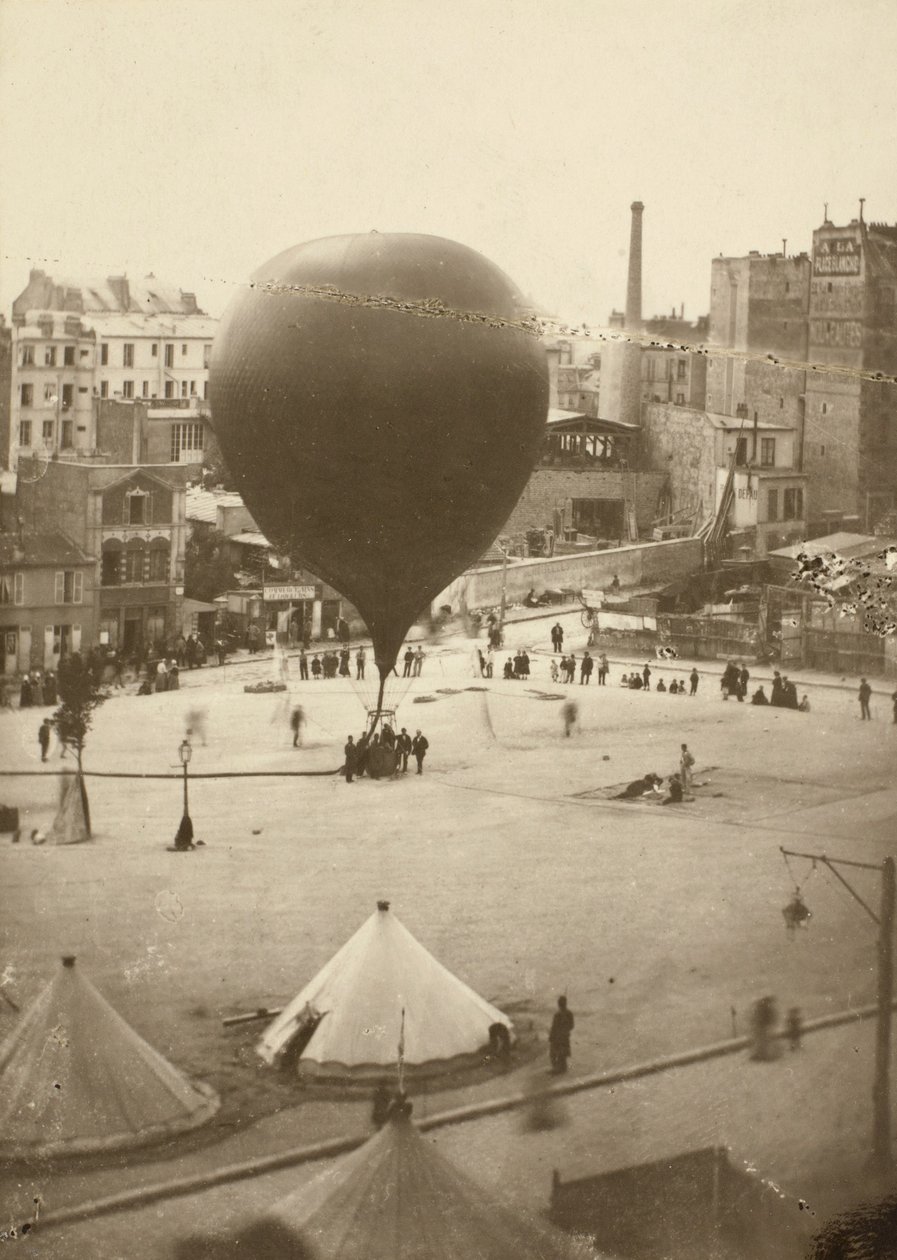 The Neptun, Place Saint-Pierre i Montmartre, 23. september 1870 av Nadar