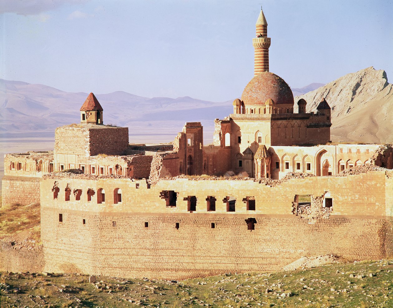 Utsikt over Ishak Pasa-palasset, 1600-1700-tallet av Ottoman School