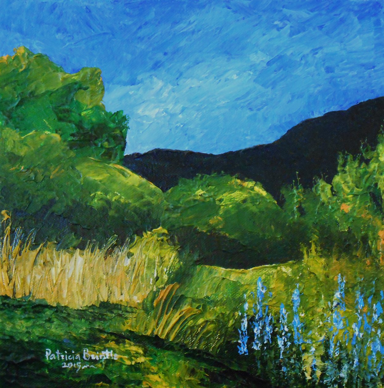 Blue Lupines, 2015 (akryl på lerret) av Patricia Brintle
