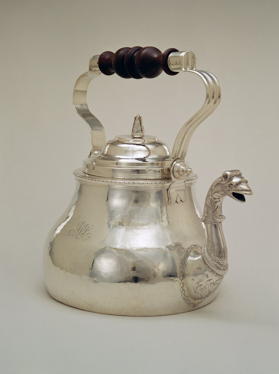 Tekanne, ca. 1765 (sølv) av Paul Revere