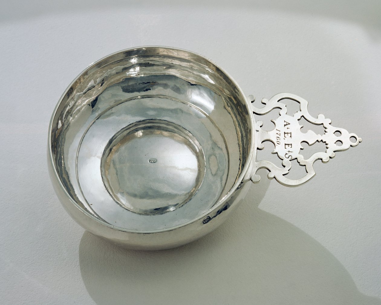 Porringer, 1760 (sølv) av Paul Revere
