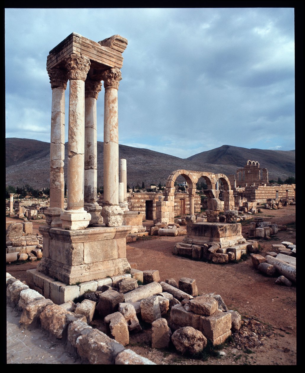 Utsikt over byen, 705-710 e.Kr av Period Umayyad