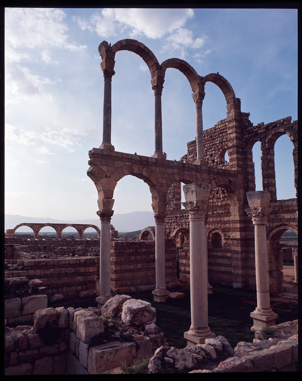 Utsikt over byen, 705-710 e.Kr av Period Umayyad