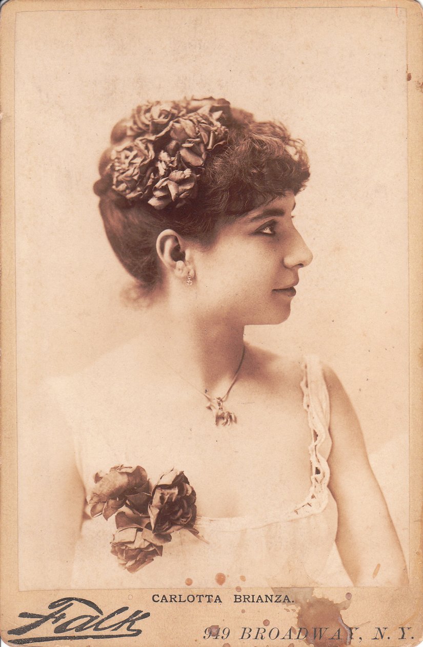 Carlotta Brianza av Photo studio Benjamin J. Falk