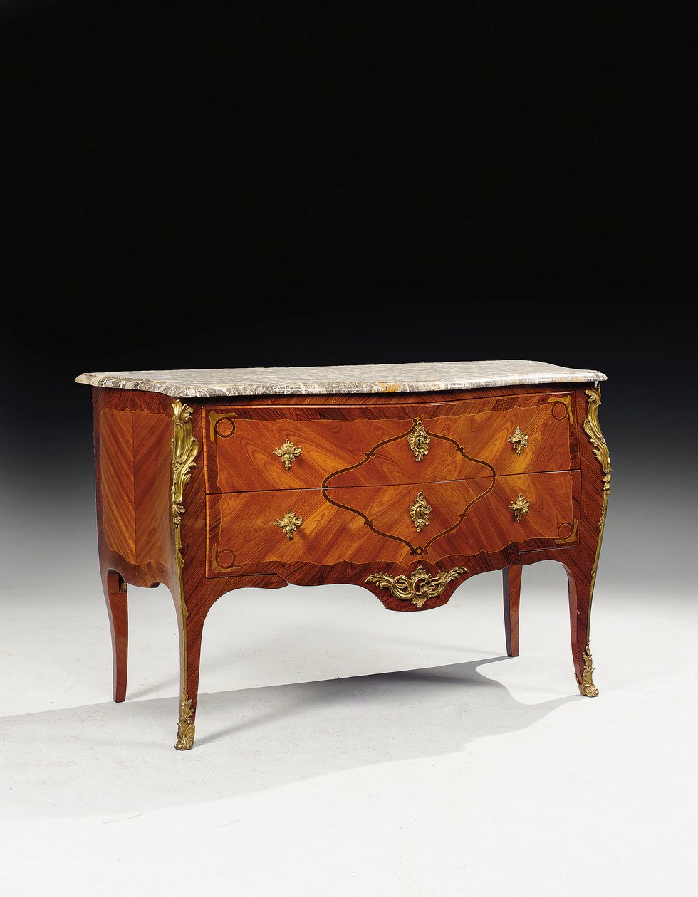 Louis XV praktisk av Pierre Roussel