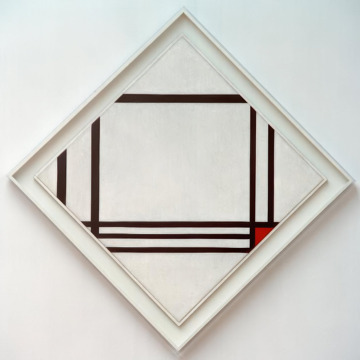Bilde nr. III, diamantkomposisjon med åtte linjer og rødt av Piet Mondrian