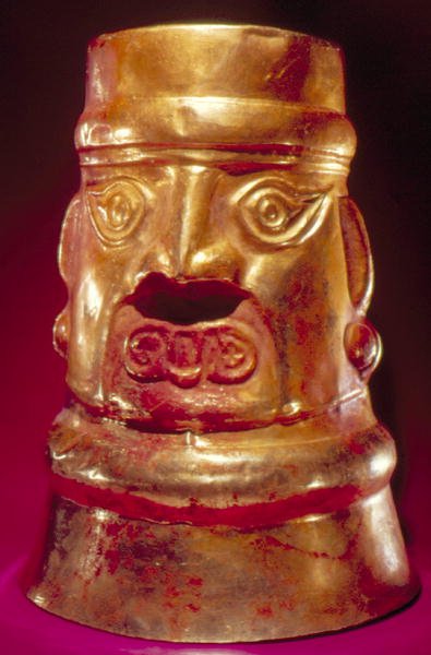 Figurbeholder (gull og maling) av Pre Columbian Pre Columbian