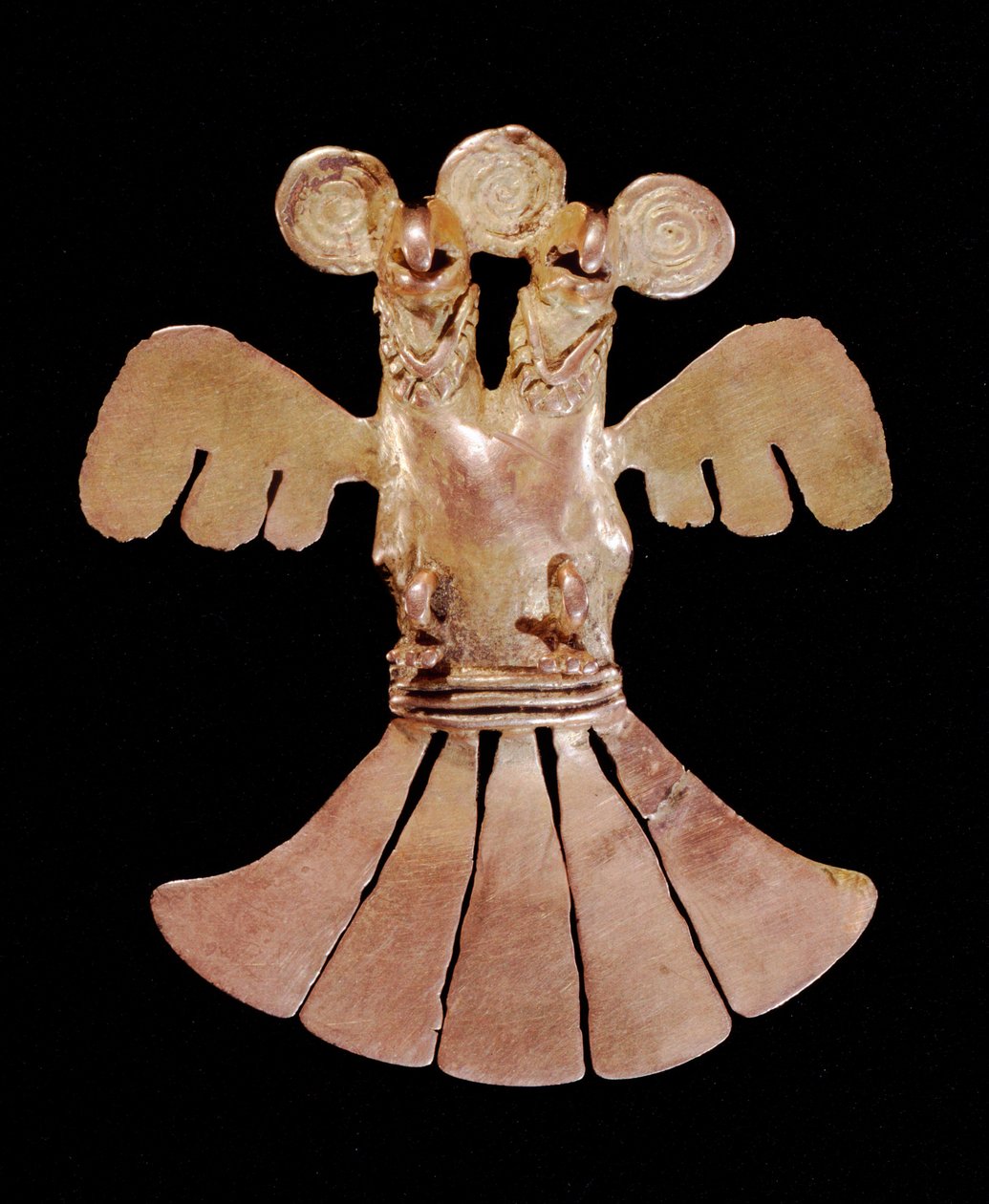 Dobbelthodet ørneanheng, Popayan (700-1500) (gull) av Pre Columbian Pre Columbian