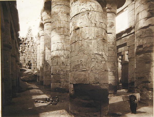Stort tempel i Karnak av R.M. Junghaendel