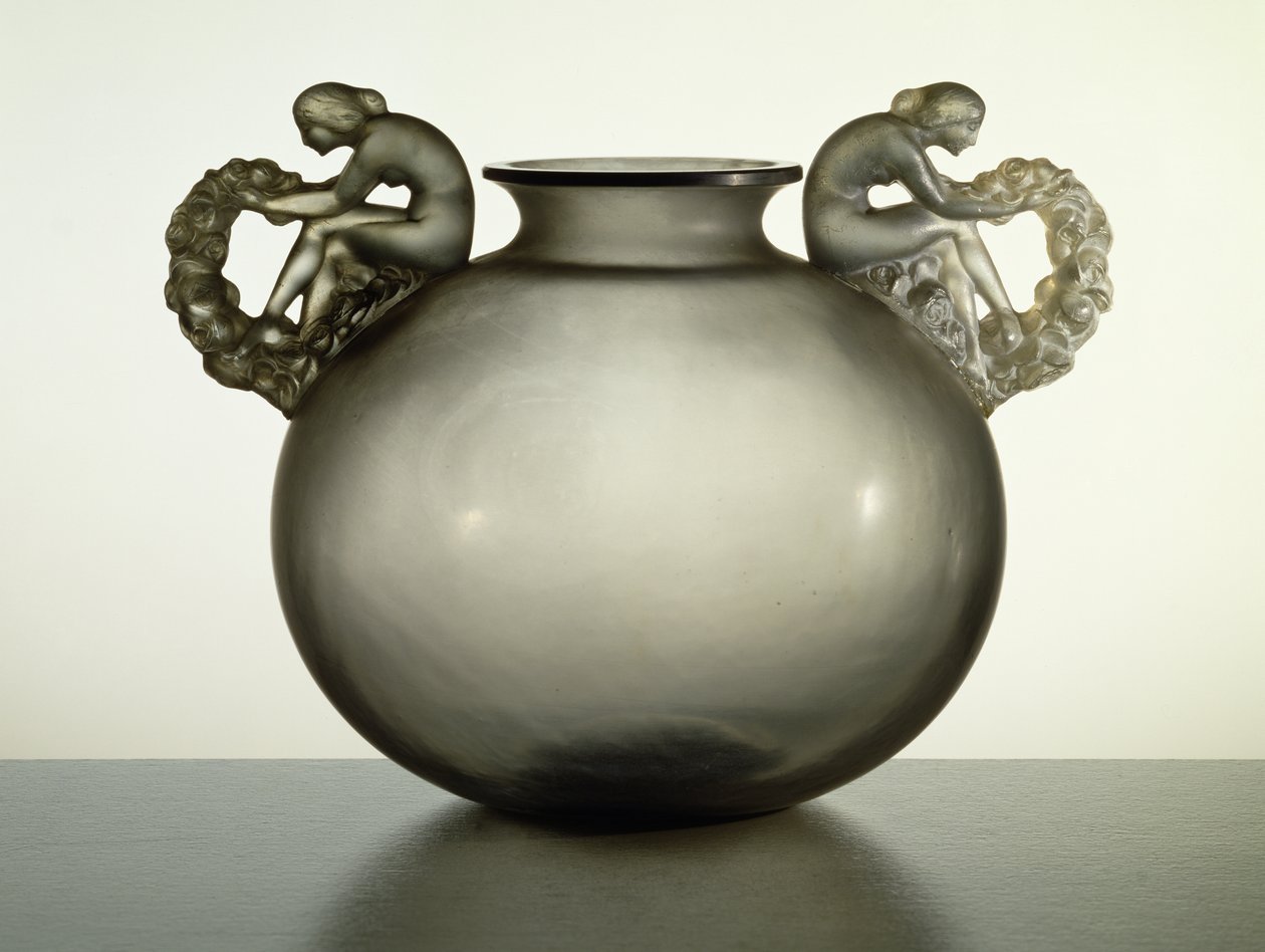 Bouchardon Vase, 1926 (røyglass) av Rene Jules Lalique