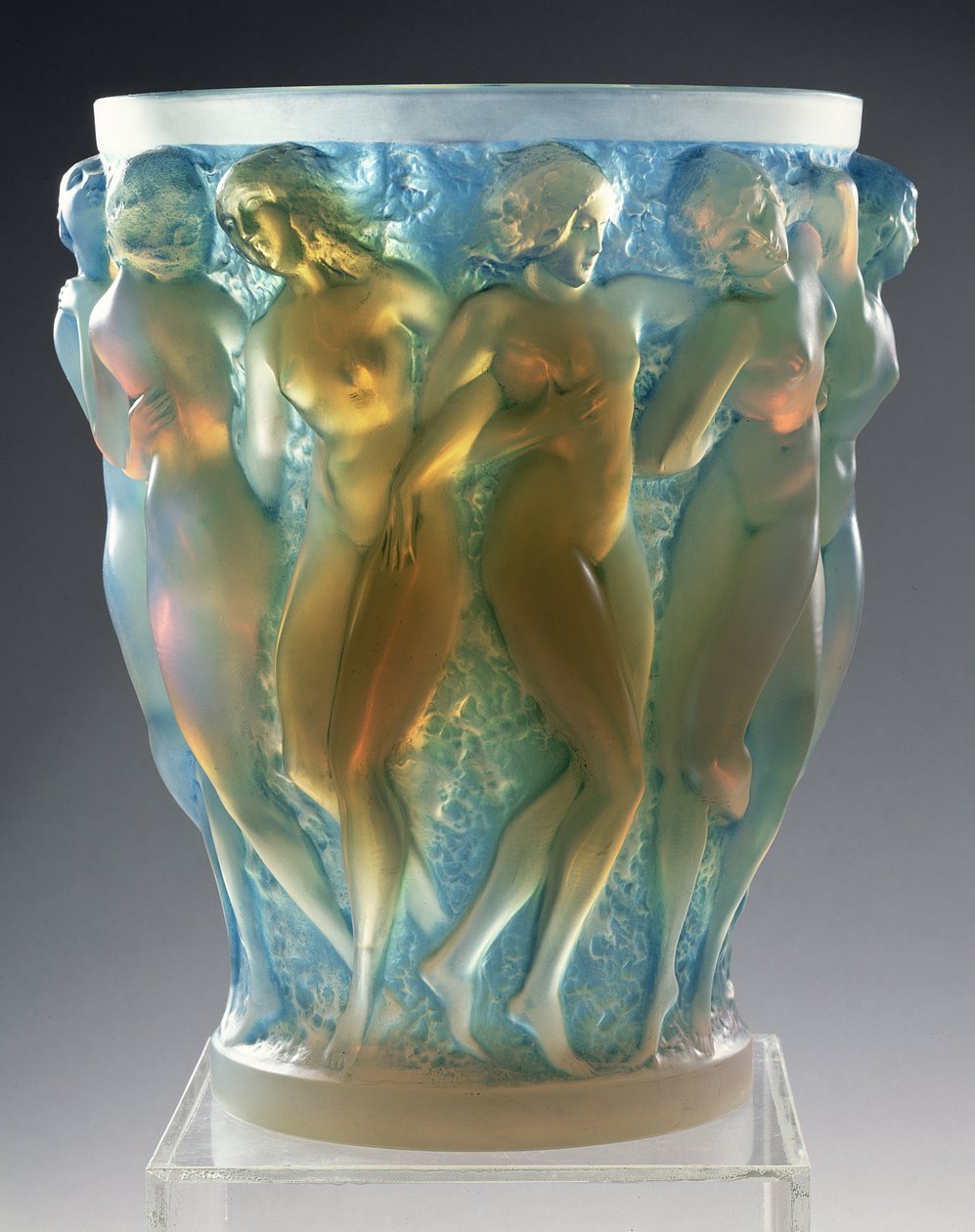 Bacchantes, 1927 (opalt glass) av Rene Jules Lalique