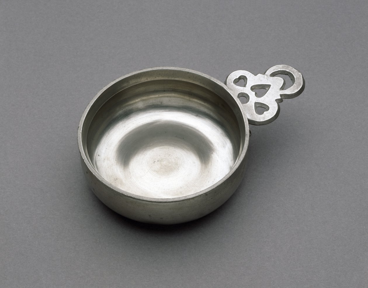 Porringer, ca. 1788-1820 (tinn) av Richard Sr. Lee