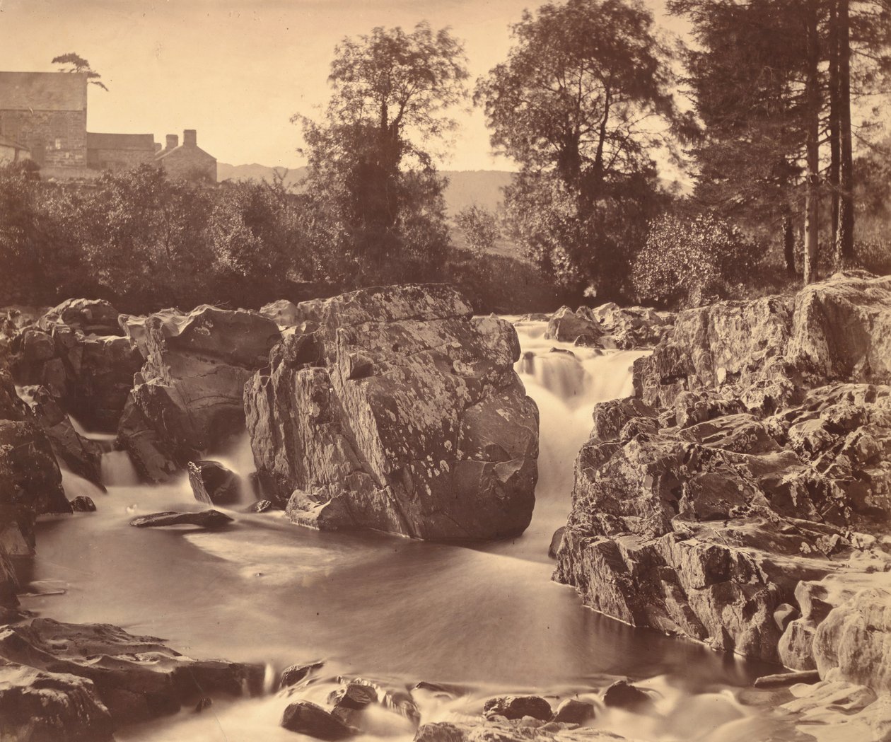 Falls of the Llugwy, ved Pont-y-Pair, 1857. av Roger Fenton