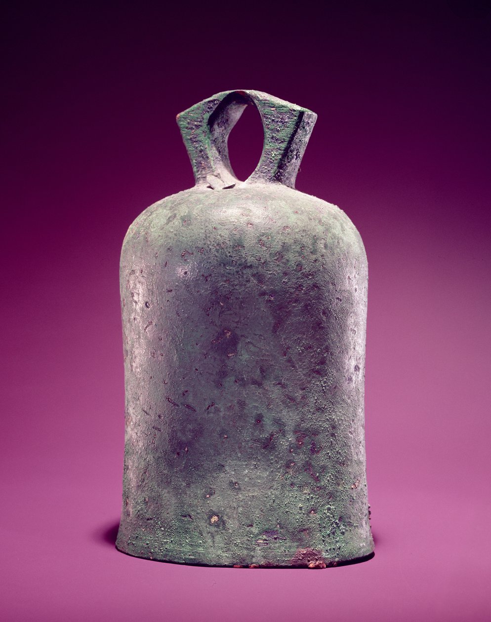 Bell, funnet i England (bronse) av Roman