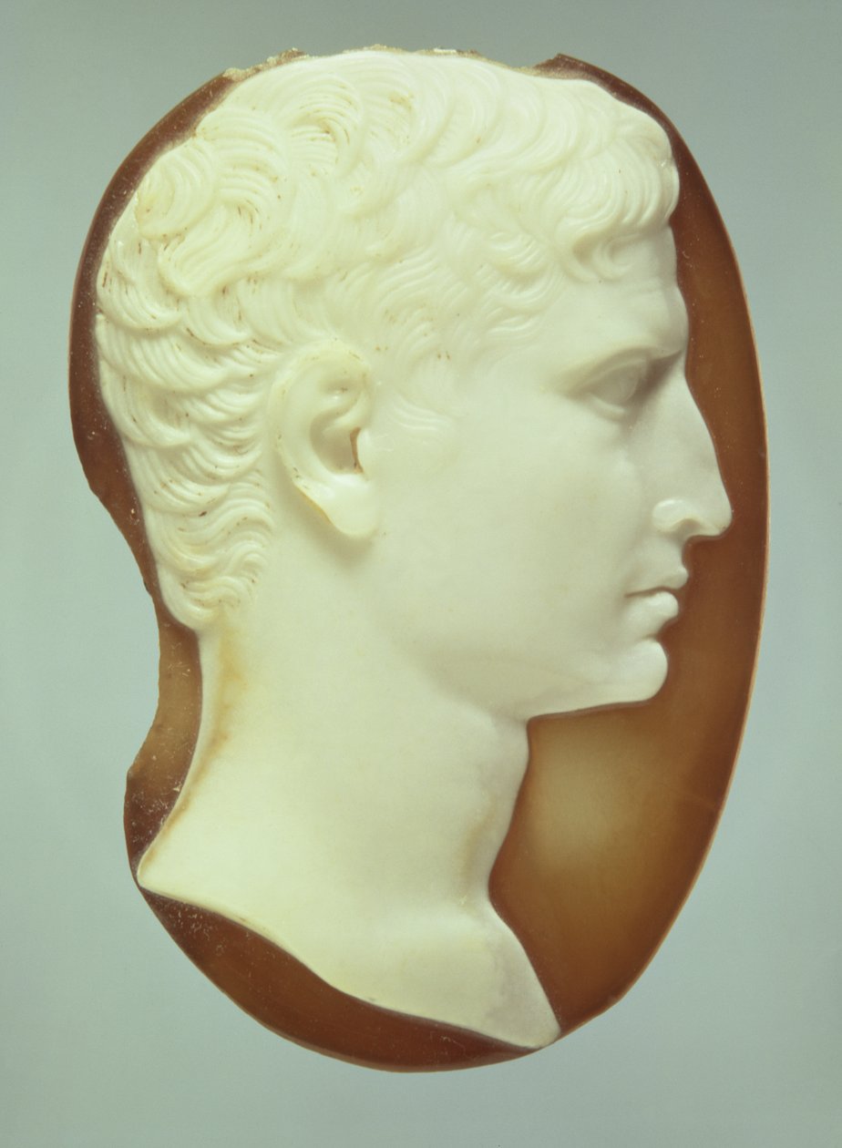 Kameo som skildrer keiser Augustus (63–14 f.Kr.) (sardonyx) av Roman