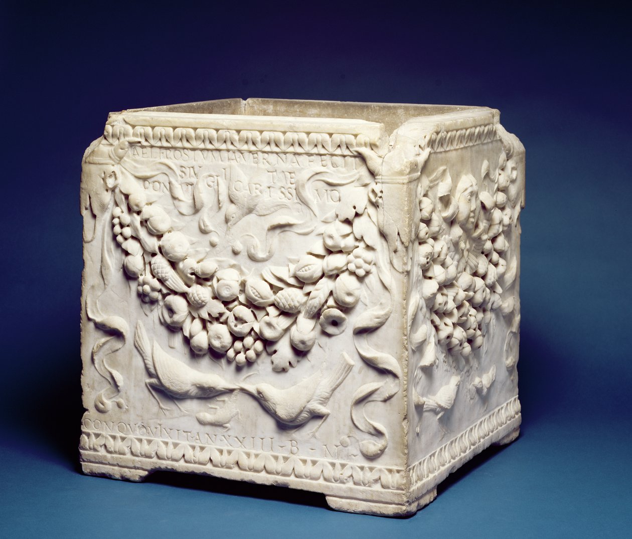 Cinerary Chest, ca. 25-50 AD (marmor) av Roman